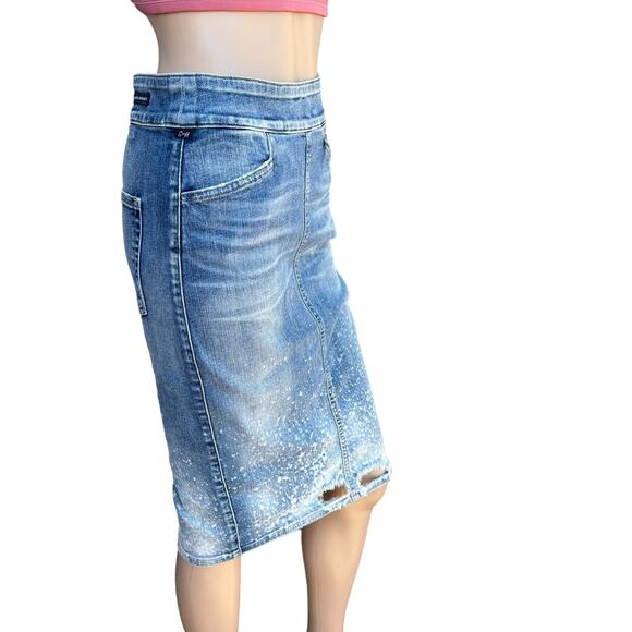 New Citizens of Humanity Denim Bleach Splatter Destroyed Pencil Jean Skirt 27 - Picture 4 of 14